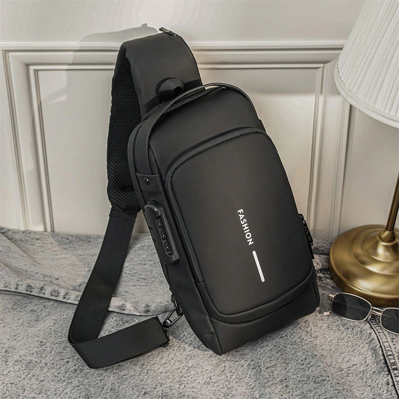 Bolso Impermeable antirobo con puerto para carga 50% OFF